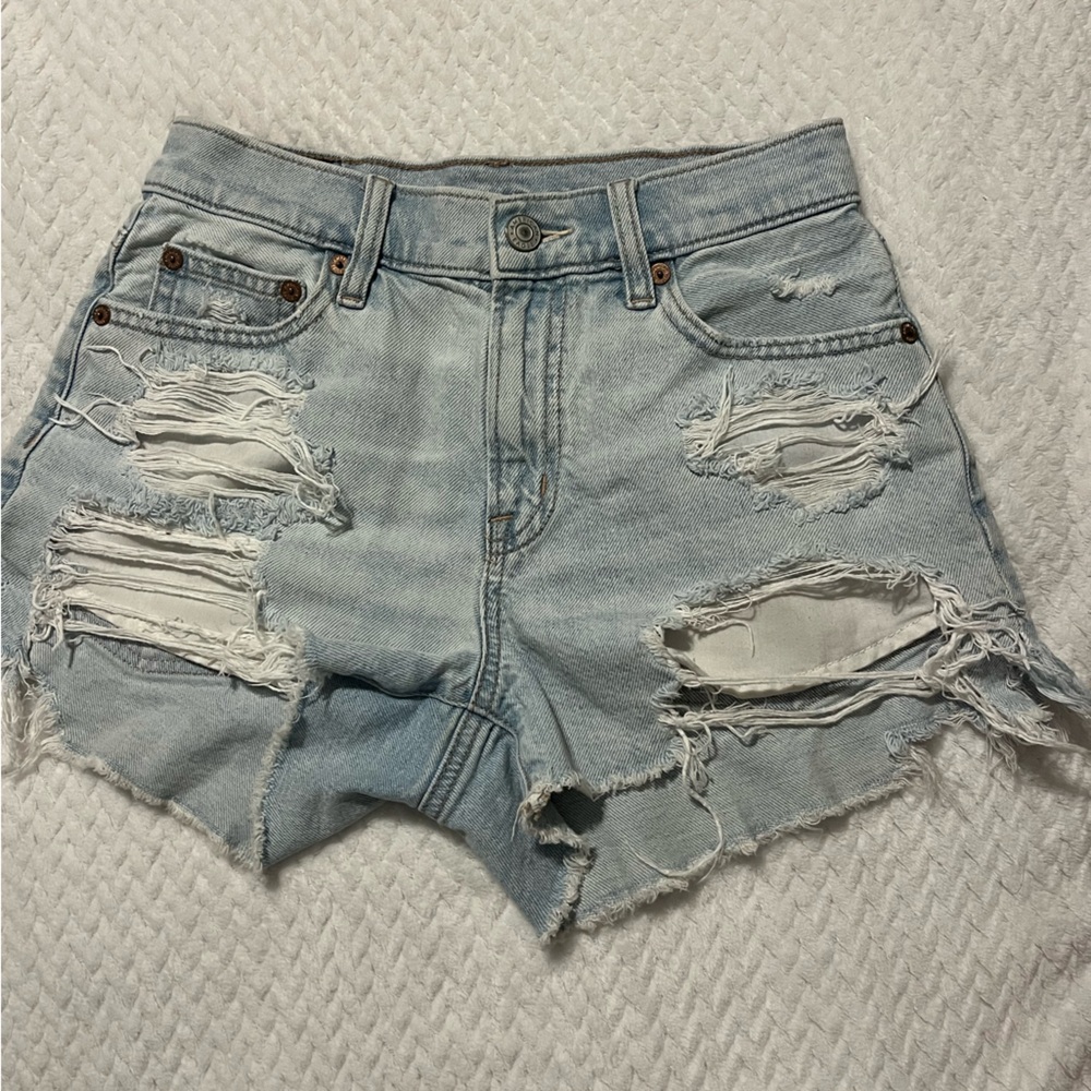 American Eagle Outfitters Light Blue Denim Jeans